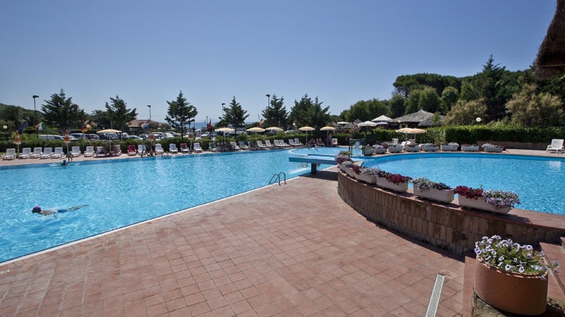  Le piscine - Camping Stella del Mare a Castiglione della Pescaia 